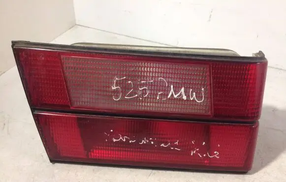 BMW 5 E34 Tailgate rear/tail lights 83515610L