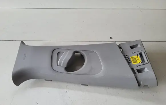 Hyundai Kona I Seat belt trim 85840J9000