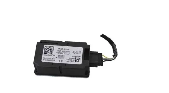 Tesla Model 3 Tire pressure control unit 145896500A
