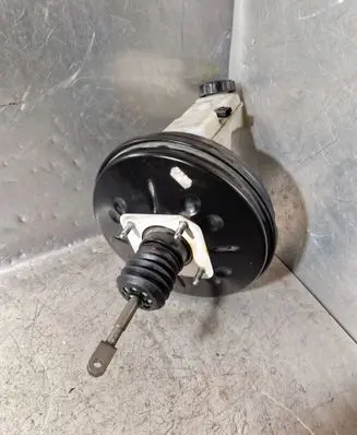 Dacia Sandero Brake booster 472103298R 4K1A105