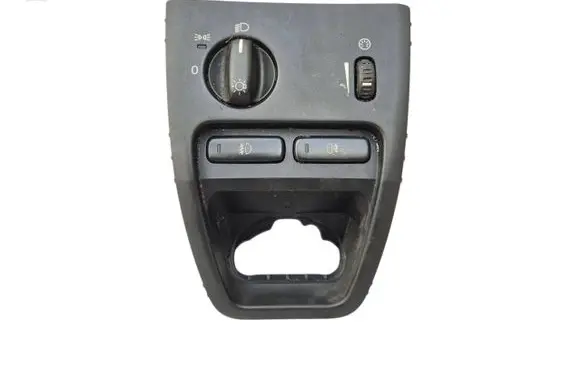 Volvo XC90 Light module LCM 8685450 04W21E04 MG214200174