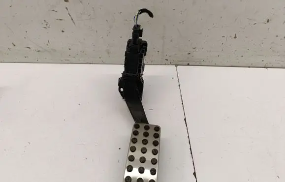 Mercedes-Benz A W177 Accelerator throttle pedal A1773002100