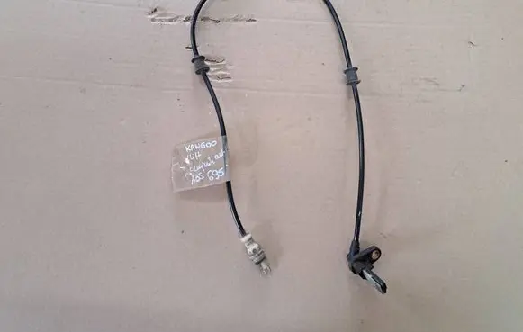 Renault Kangoo I ABS wheel speed sensor 8200212695