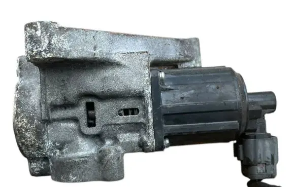 Mazda 6 EGR valve k5t70873