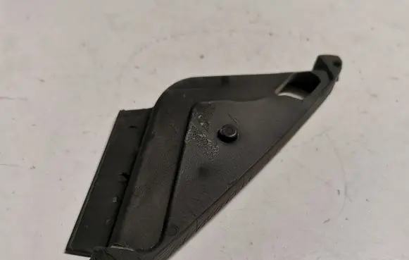 Audi Q5 SQ5 Front door glass trim molding 80A867368