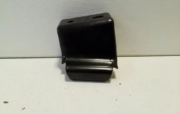 Volvo XC60 Fuel filter bracket/mount holder 31432114