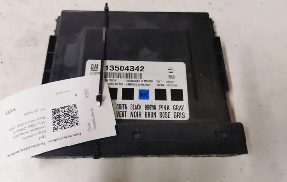 Opel Insignia A Comfort/convenience module 13504342 090117 6002JC1206