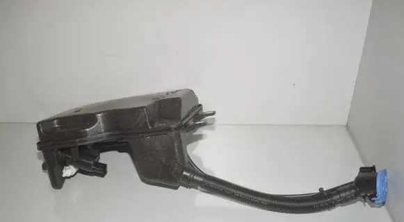 BMW 1 F40 Windshield washer fluid reservoir/tank 9879310 61669879310 7453969