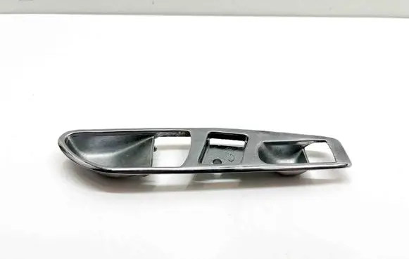 Mercedes-Benz SLC C107 Front door interior handle 1077660511 A1077660511
