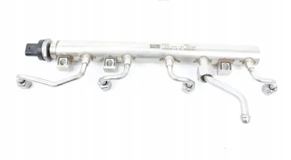 BMW M8 F91 F92 G14 G15 Fuel main line pipe 7852403