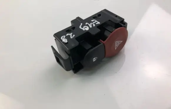 Renault Scenic III - Grand scenic III Other switches/knobs/shifts E31601