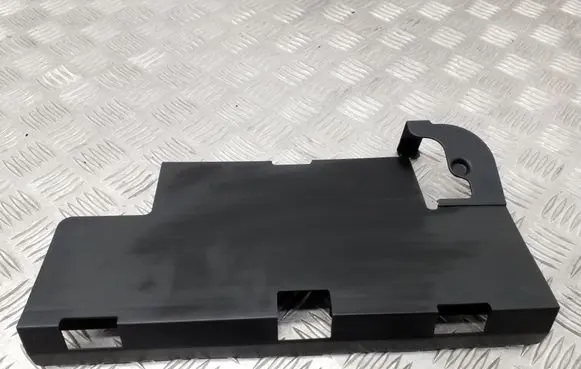 Audi A6 S6 C7 4G Battery box tray cover/lid 8K0915429G
