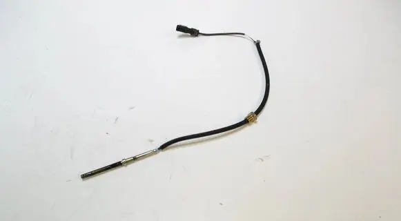 Mercedes-Benz Sprinter W906 Oil temperature sensor A0009058804