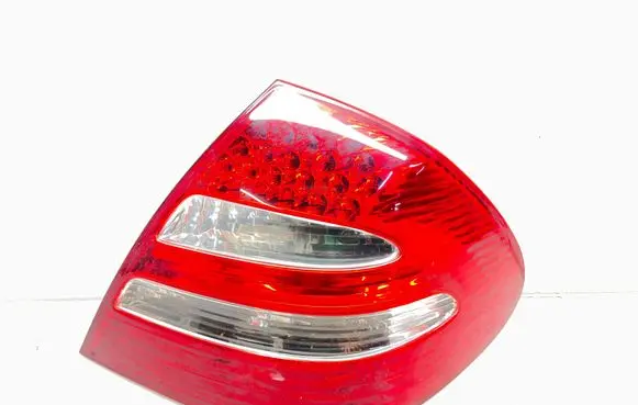 Mercedes-Benz E W211 Rear/tail lights A2118200664