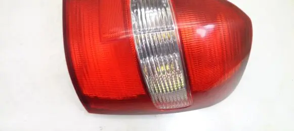 Mazda 323 F Rear/tail lights