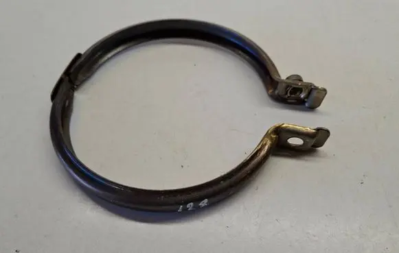 Porsche Macan (95B) Muffler pipe connector clamp PAE253725A 976253725D