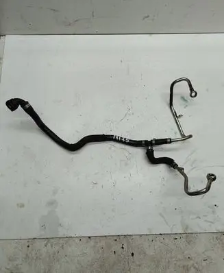 Coolant pipe/hose