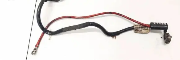 Volkswagen PASSAT B6 Positive cable (battery) 1k0971228m
