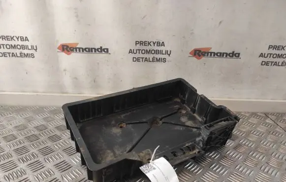 Iveco Daily 5th gen Battery tray 3800103