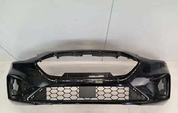 Ford Focus Front bumper JX7B17757S Z2698