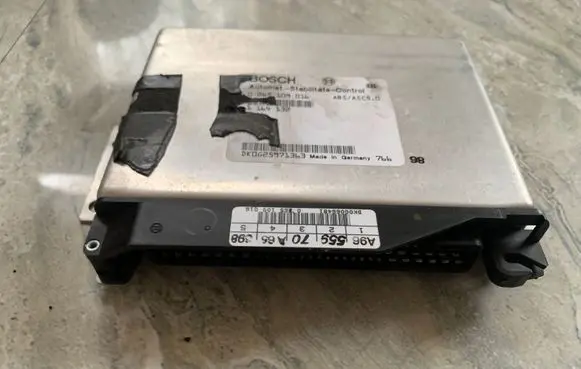 BMW 5 E39 ABS control unit/module 1164132 0265109016