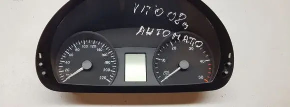Mercedes-Benz Vito Viano W639 Speedometer (instrument cluster) A6394465921 82980216 1042993