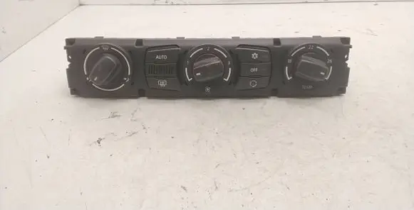 BMW 5 E60 E61 Climate control unit 11419110