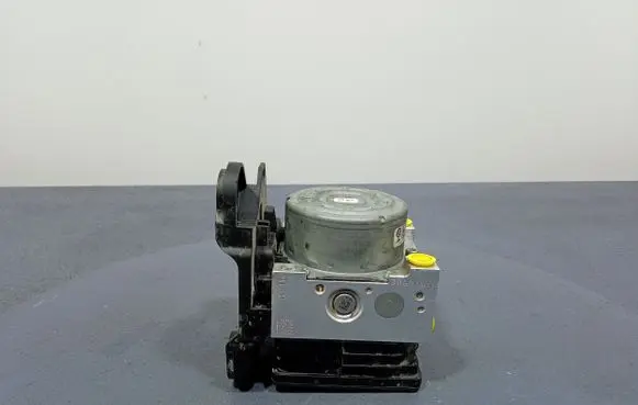 Volkswagen Arteon ABS Pump 5Q0614517DN