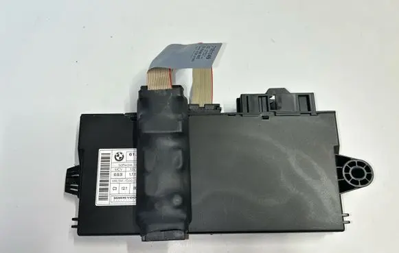 BMW 3 E90 E91 Engine ECU kit and lock set 7181149