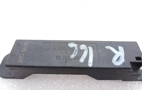 Mercedes-Benz GL X166 Keyless (KESSY) go control unit/module A1668200075