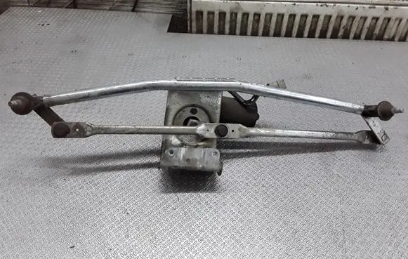 Volkswagen II LT Front wiper linkage and motor