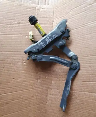 Hyundai Tucson TL Engine bonnet/hood hinges