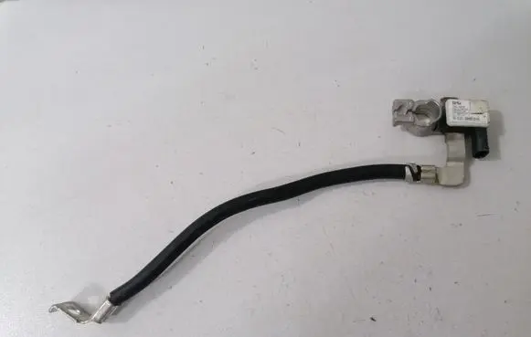 BMW 5 G30 G31 Negative earth cable (battery) 6840519