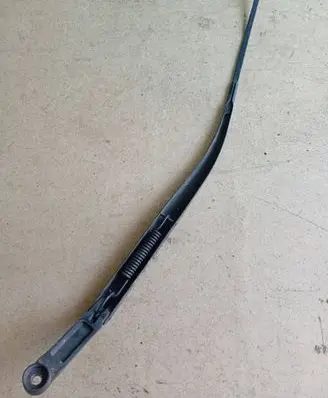 Hyundai Matrix Front wiper blade arm 9836017000
