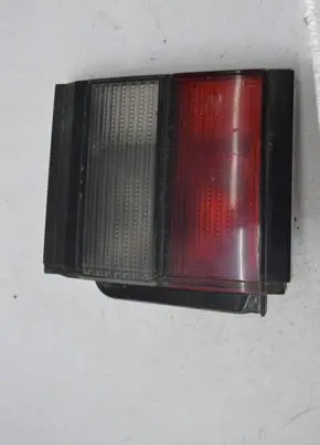 Volkswagen PASSAT B3 Tailgate rear/tail lights 357945108