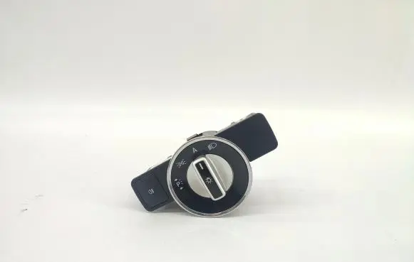 Mercedes-Benz E W212 Light switch A2125451104