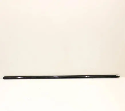 BMW 2 F22 F23 Door glass trim 7284566