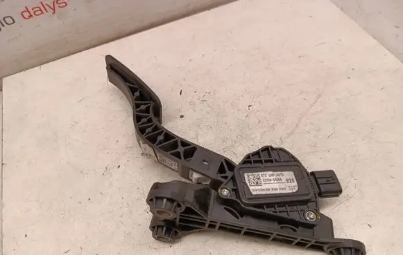 Hyundai i30 Accelerator throttle pedal 32700g4200