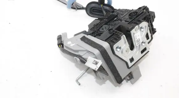 KIA Niro Coupe door lock (next to the handle) 81310AT130