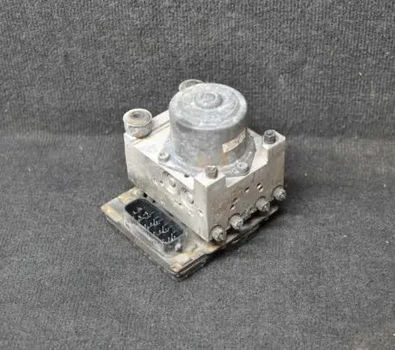 Mazda 6 ABS Pump GJ6E437A0 2523E0093