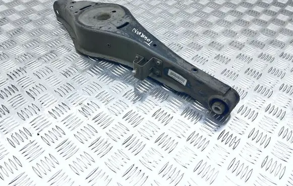 Volkswagen Golf VII Rear control arm 1K0505371 15DM143FAB