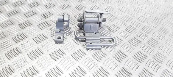 Audi A4 S4 B7 8E 8H Rear door hinge set 8E0833412