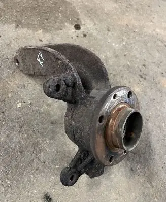 Renault Scenic II - Grand scenic II Front wheel hub spindle knuckle