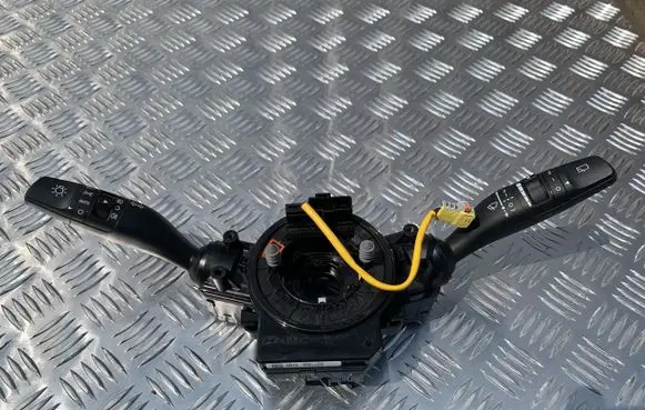 KIA Ceed Headlight wiper switch 
