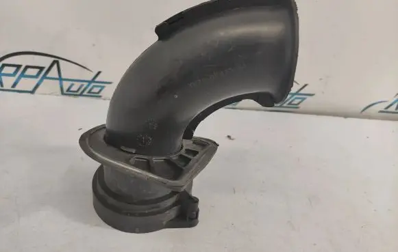 Ford Galaxy Air intake hose/pipe YM2X9F823AA