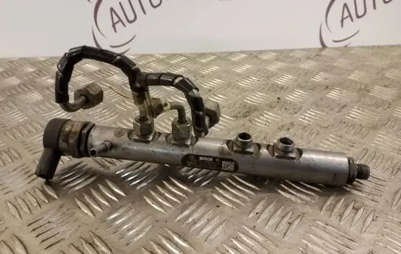 Land Rover Range Rover Sport L320 Fuel main line pipe 9X2Q9D280EA 019640L4 0445216028