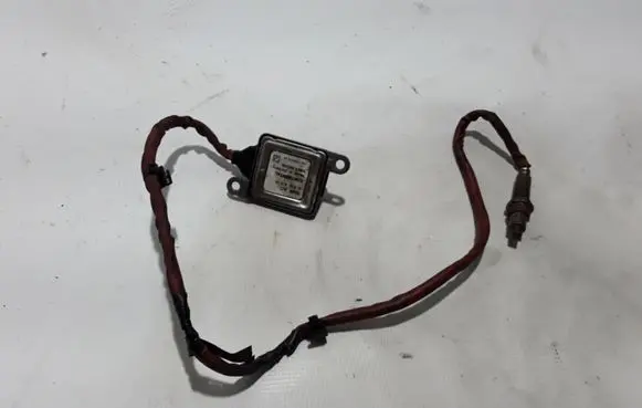 BMW 5 F10 F11 Lambda probe sensor 8576471