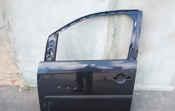 Volkswagen Caddy Front door 2K5831311