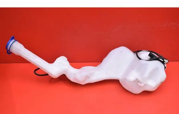Windshield washer fluid reservoir/tank