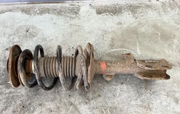 Toyota Avensis T250 Front shock absorber with coil spring